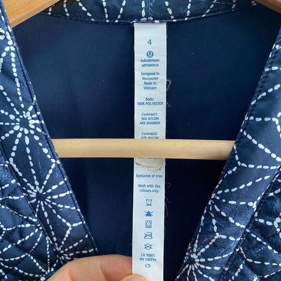 Lululemon Cardigan & Again Exploded Sashiko Star Inkwell Ghost Jacket Top Size 4 - Picture 2 of 4